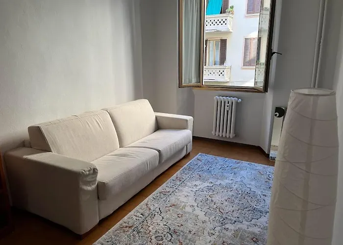 Grazioso Nel Quartiere Maggiolina Di *
